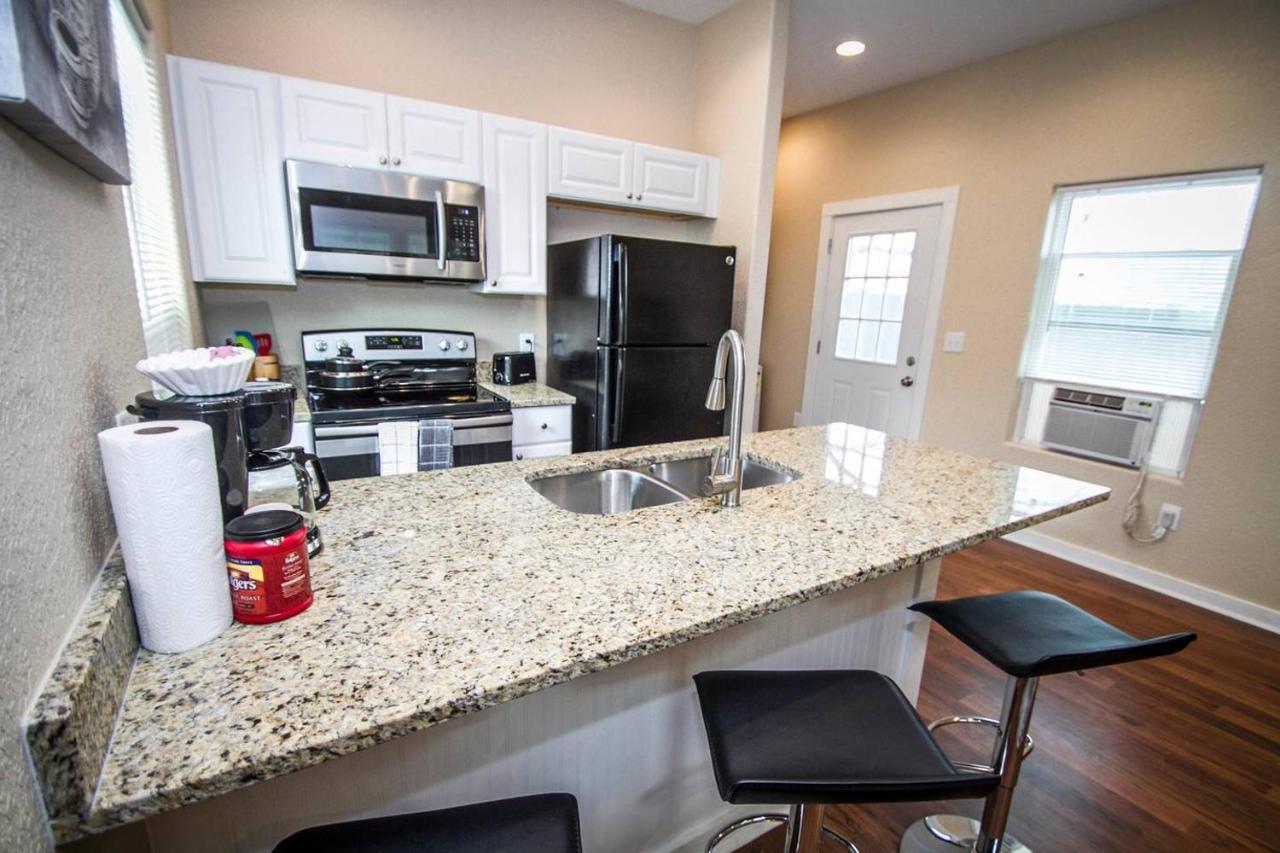 Douglas Way Remodeled House Near Downtown 1Ba/1Ba San Antonio Luaran gambar
