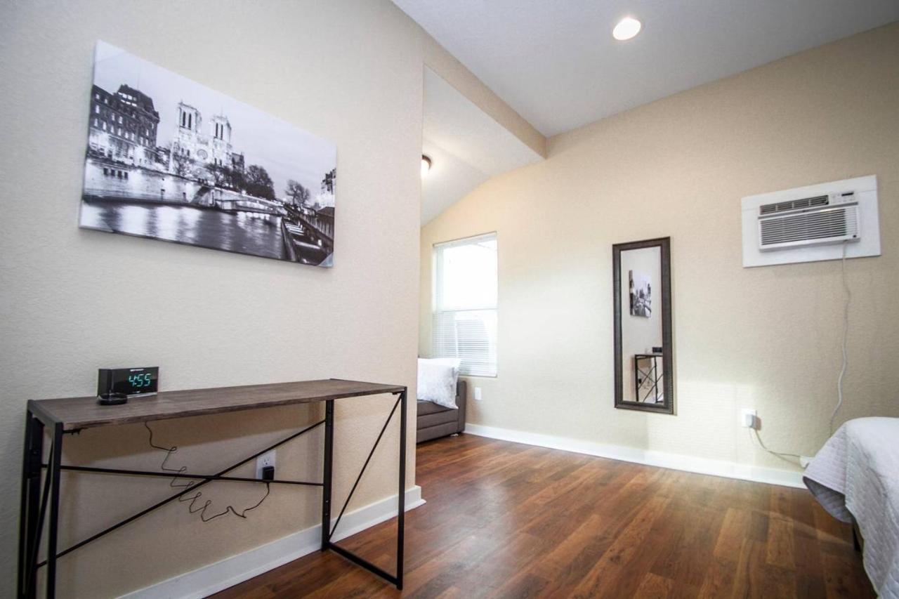 Douglas Way Remodeled House Near Downtown 1Ba/1Ba San Antonio Luaran gambar