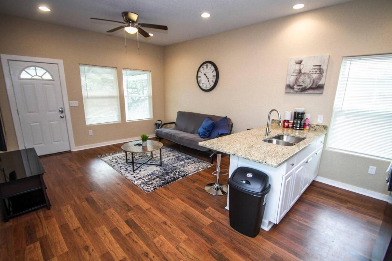 Douglas Way Remodeled House Near Downtown 1Ba/1Ba San Antonio Luaran gambar